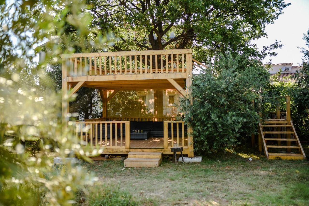 Lee House, Wi-fi,free Parking, Hot Tube Holiday home Peroj